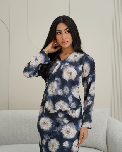Flower suit