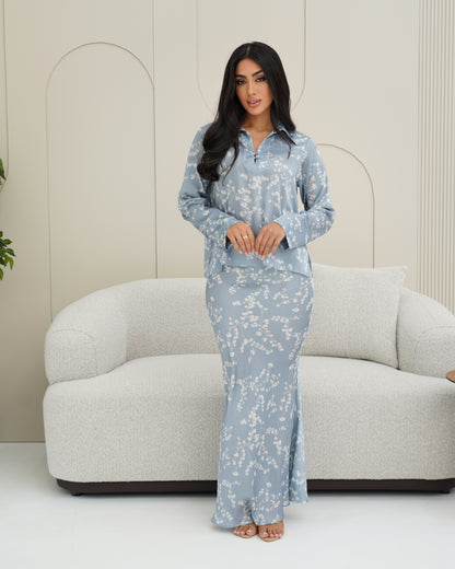 White flower suit