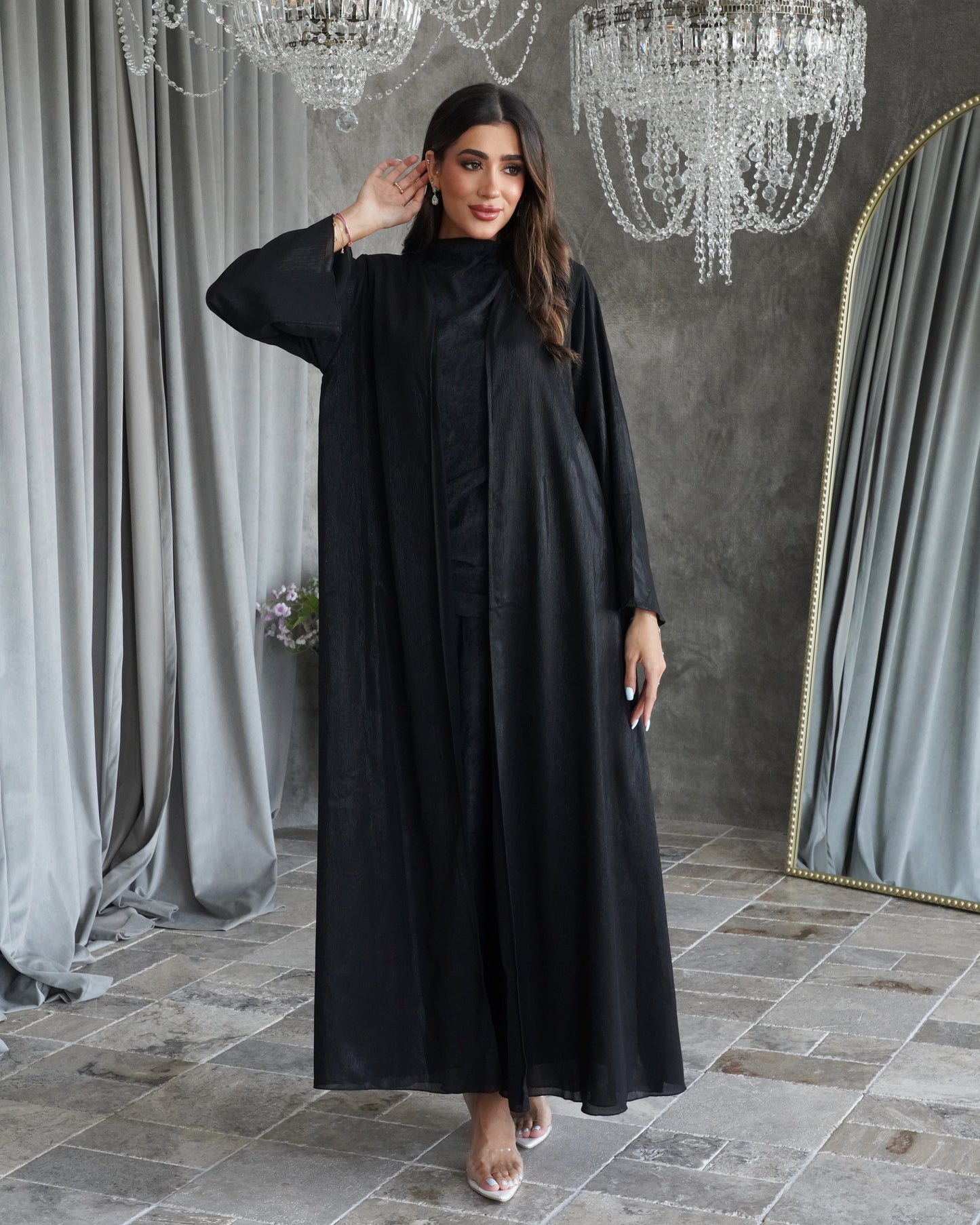 Shiny chiffon abaya