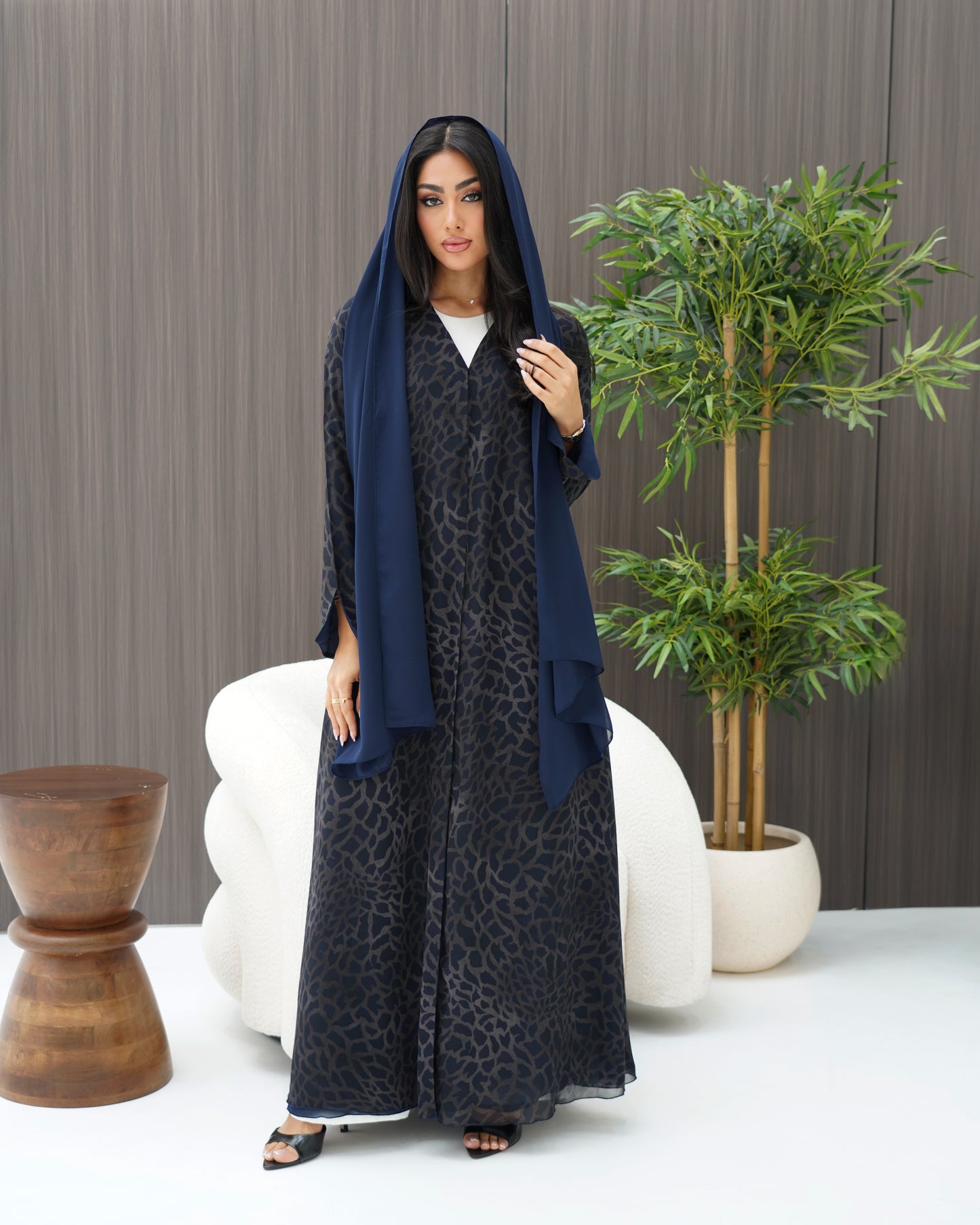 navy blue Abaya