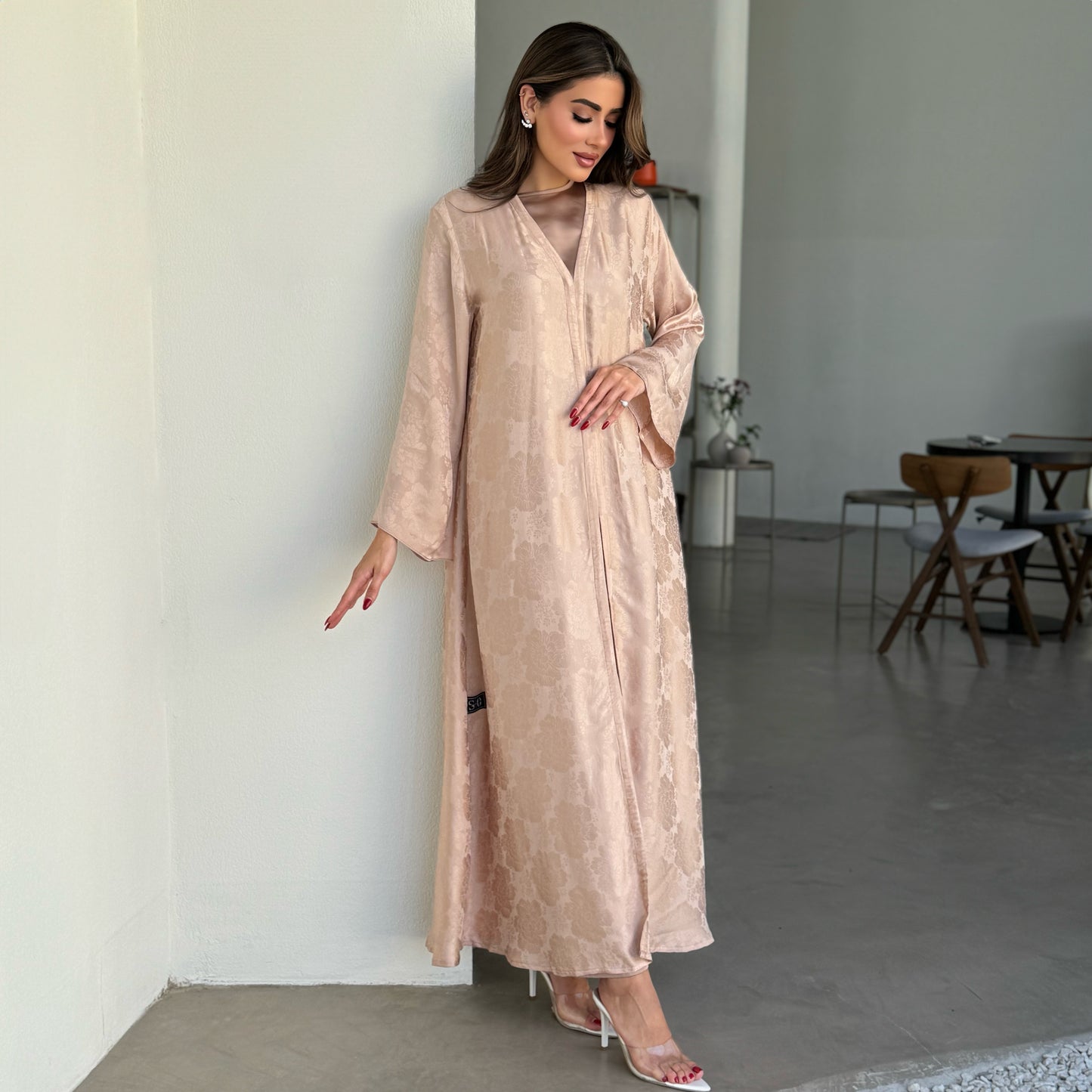 Beige silk abaya