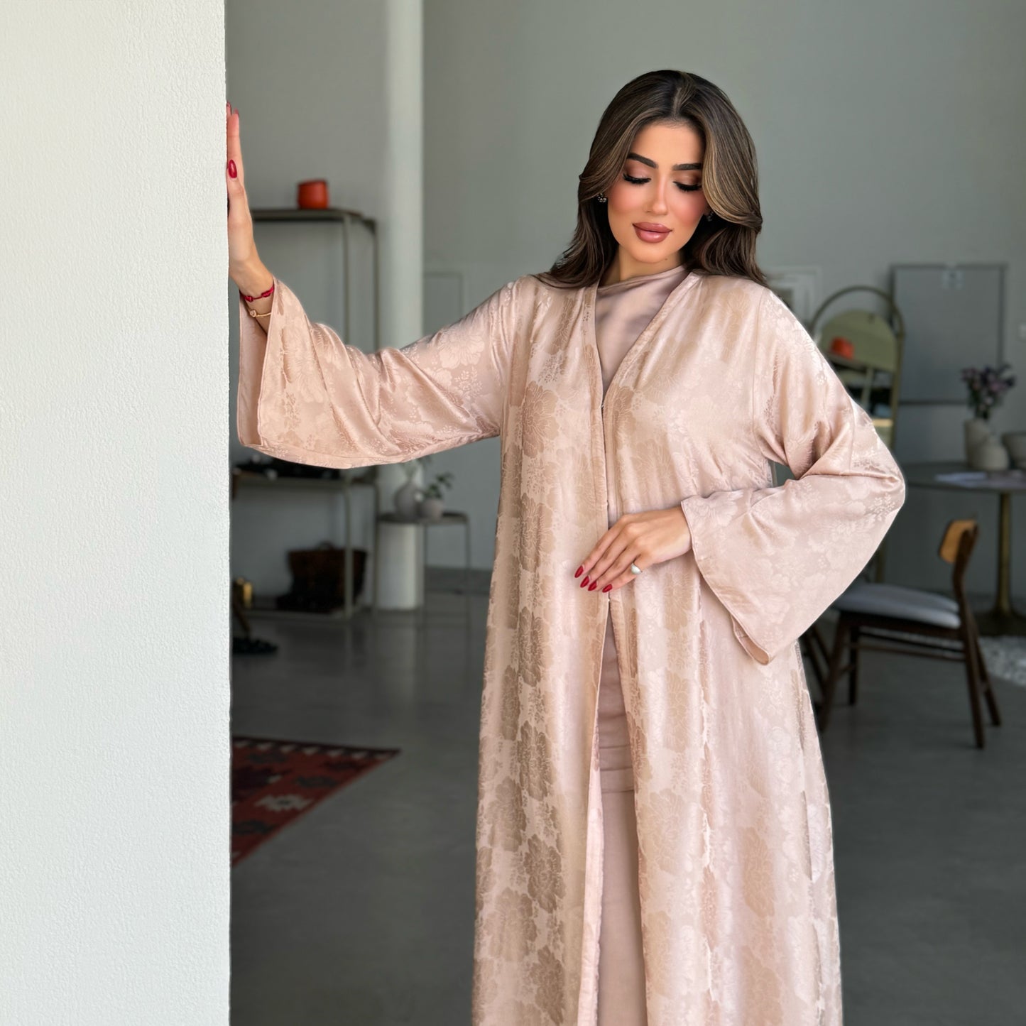 Beige silk abaya